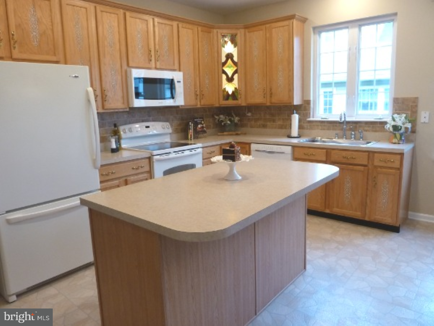 58 Bluebonnet Road Langhorne, PA 19047 - Photo 7 of 25 Kitchen