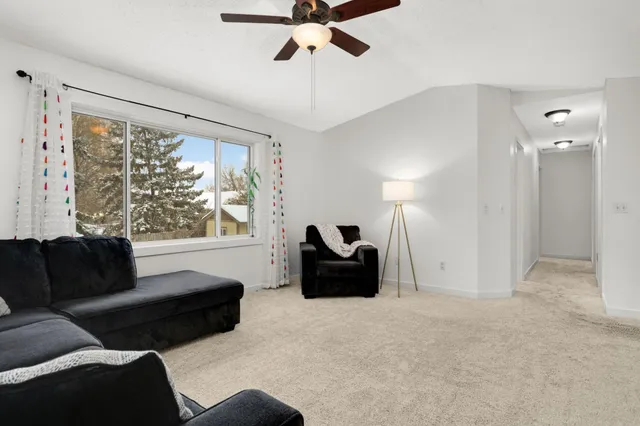 $424,900 | 715 Liberty Heights Drive, Chaska, MN 55318