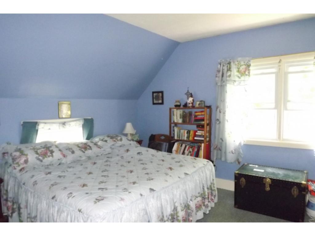 214 Elm Street Barre, VT 05641 - Photo 15 of 24