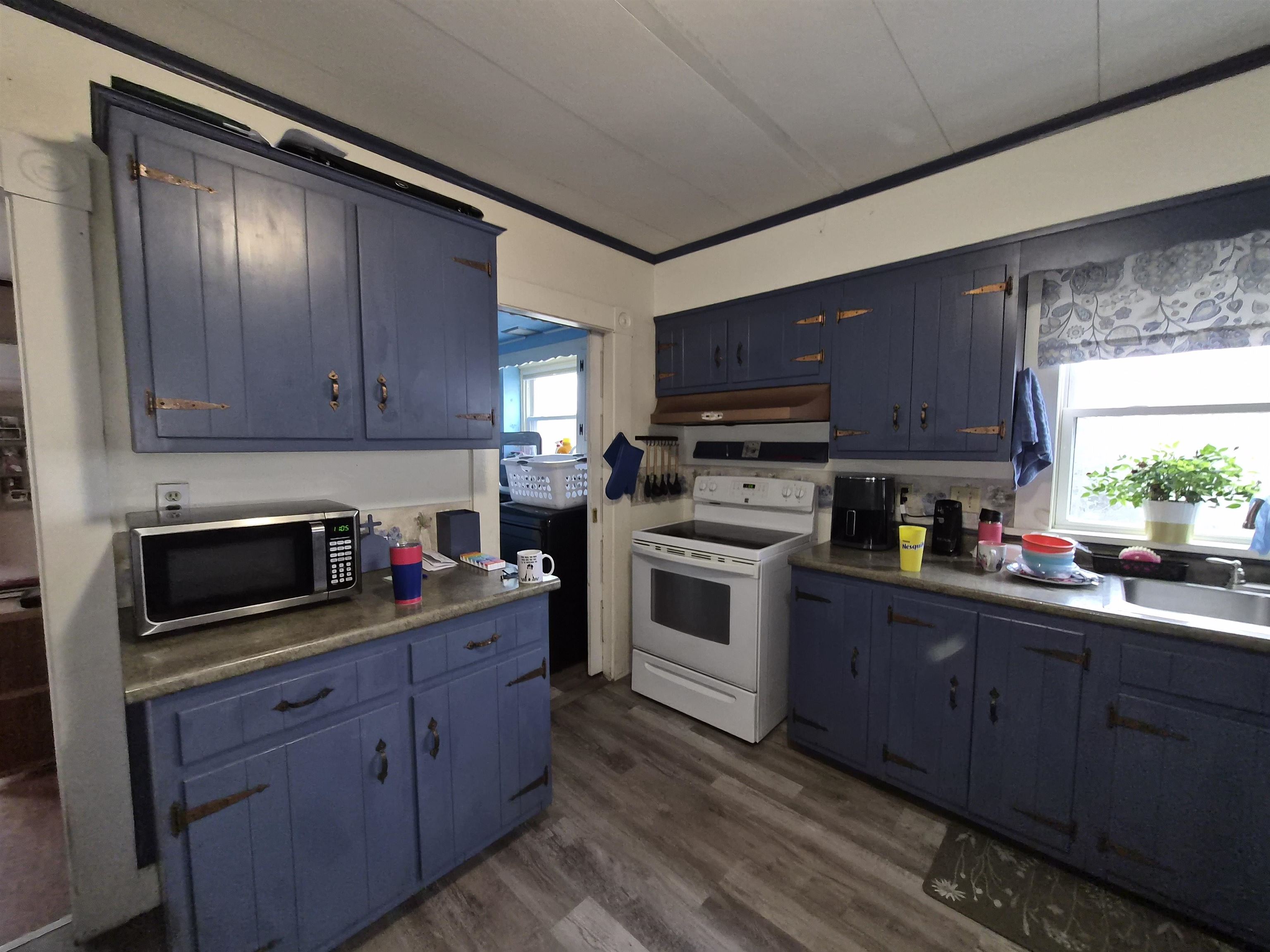 214 Elm Street Barre, VT 05641 - Photo 6 of 24