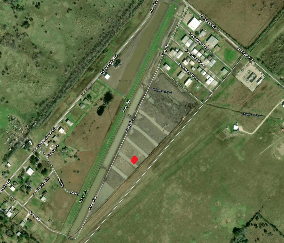 141 Taxi Way Manvel, TX 77578 - Photo 1 of 4 a view of a tennis court