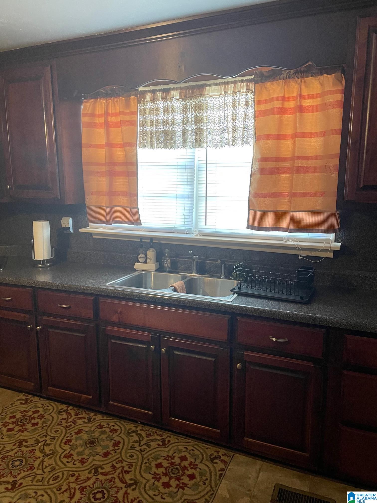 2210 Walnut Avenue Anniston, AL 36201 - Photo 37 of 38