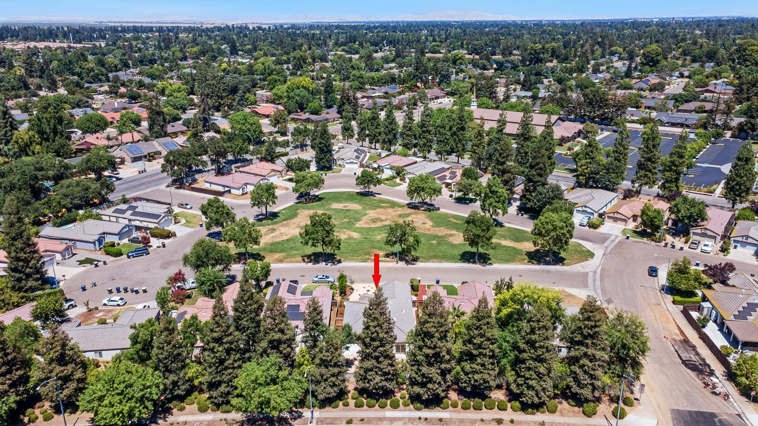 6337 North Rafael Avenue Fresno, CA 93711 - Photo 2 of 49