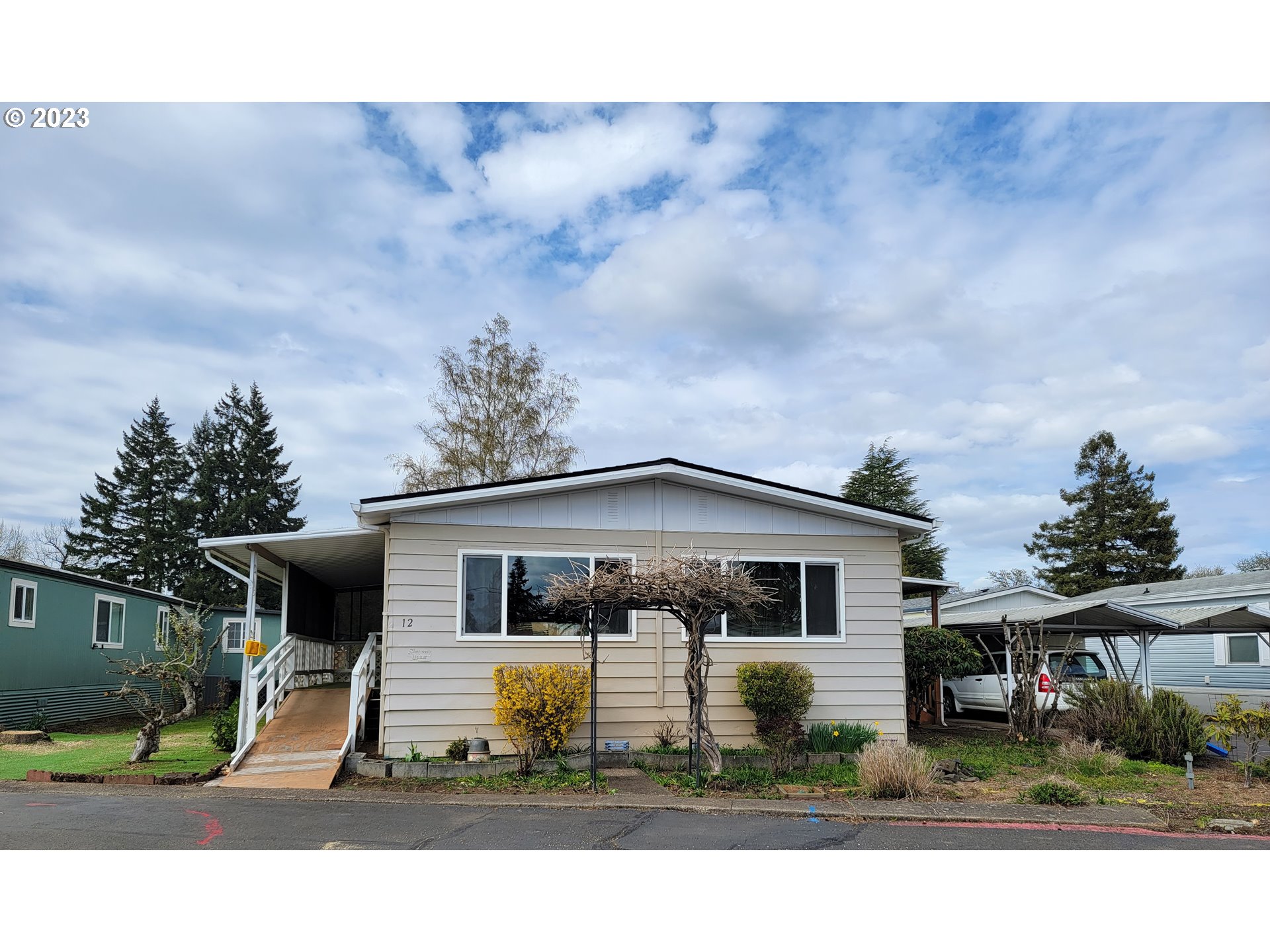 503 Southeast Sheridan Road Sheridan, OR 97378 - Photo 1 of 39 Gallery Image 1