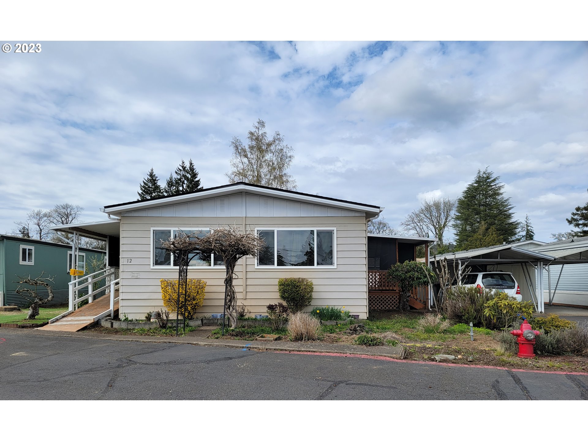 503 Southeast Sheridan Road Sheridan, OR 97378 - Photo 2 of 39 Gallery Image 2