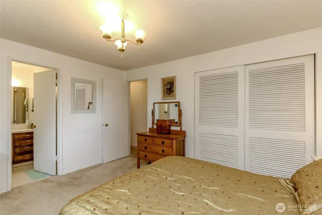 $684,900 | 10526 Wauna Street Southwest, Lakewood, WA 98498