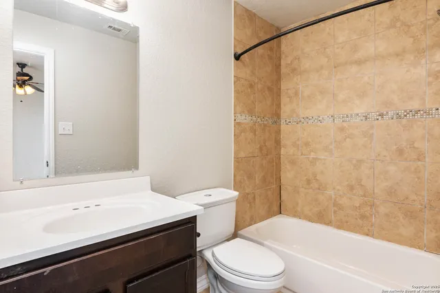 $1,525 | 6424 Attucks Lane, San Antonio, TX 78238