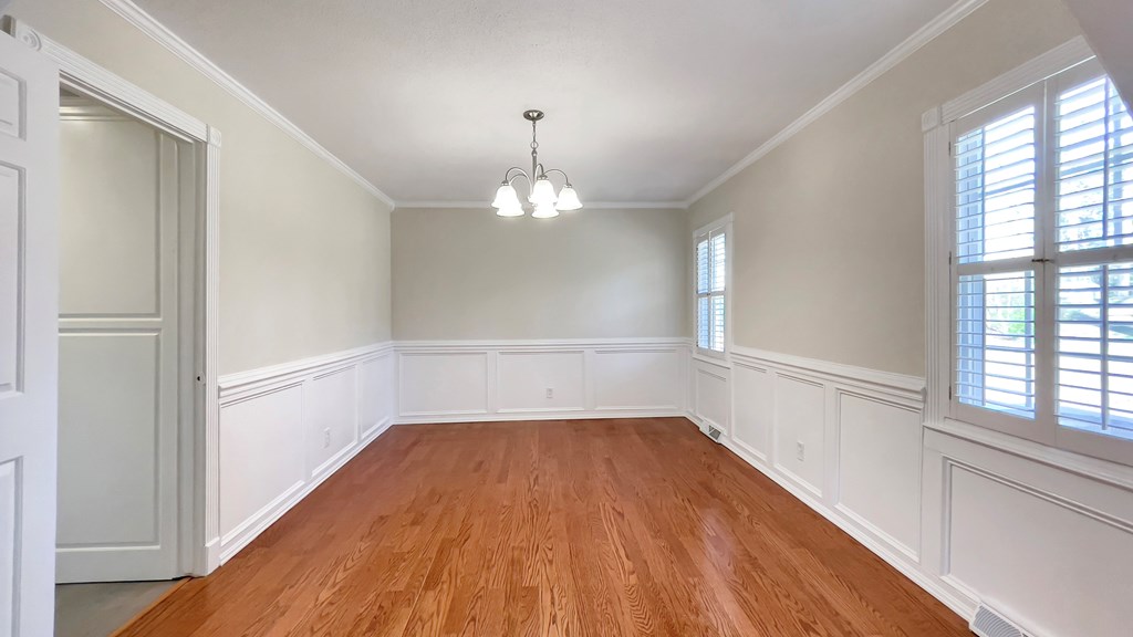 132 Crescent Road Greenwood, SC 29649 - Photo 6 of 28 Gallery Image 6