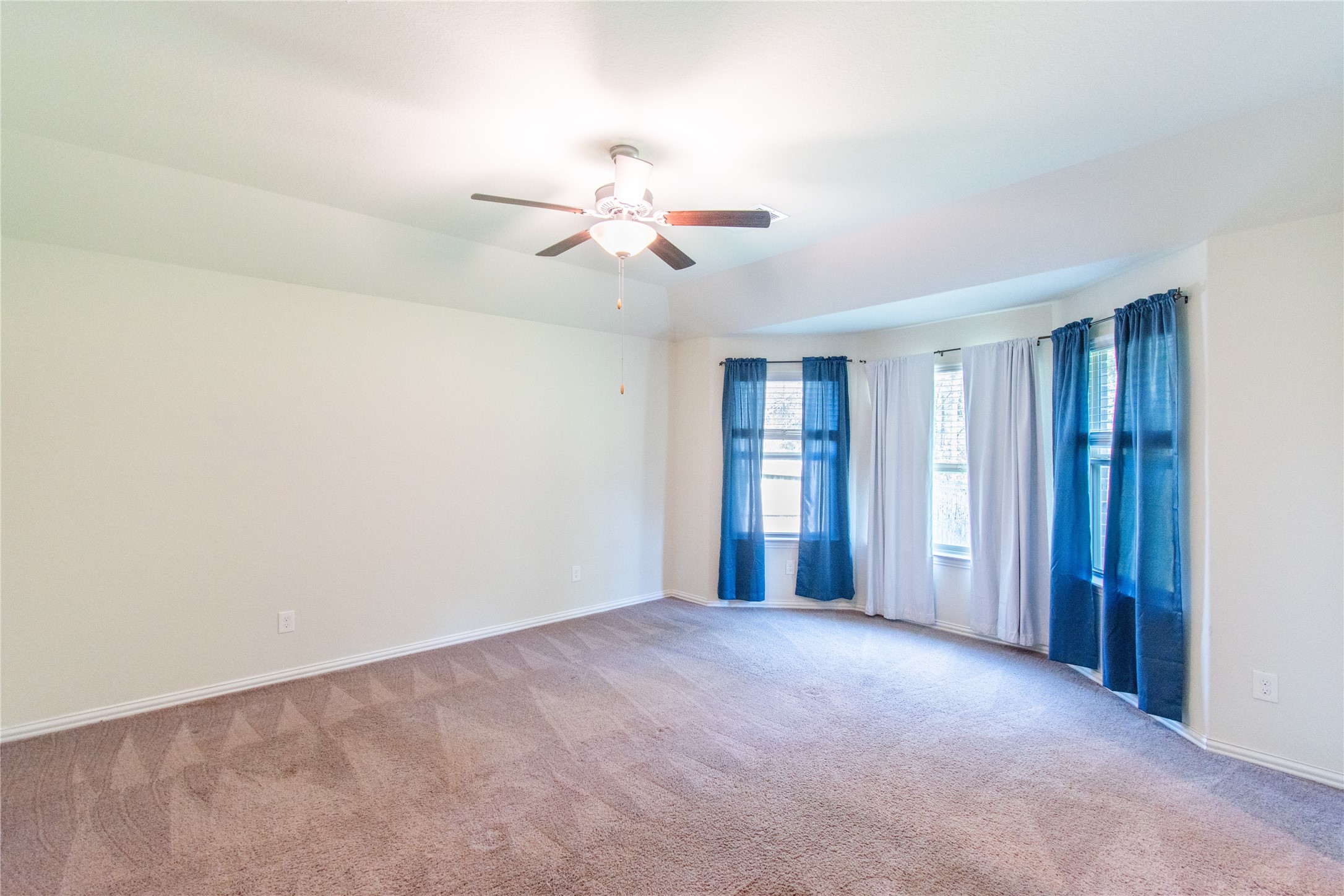 4639 Sequoia Echo Drive Spring, TX 77386 - Photo 14 of 30 a view of an empty room with a window