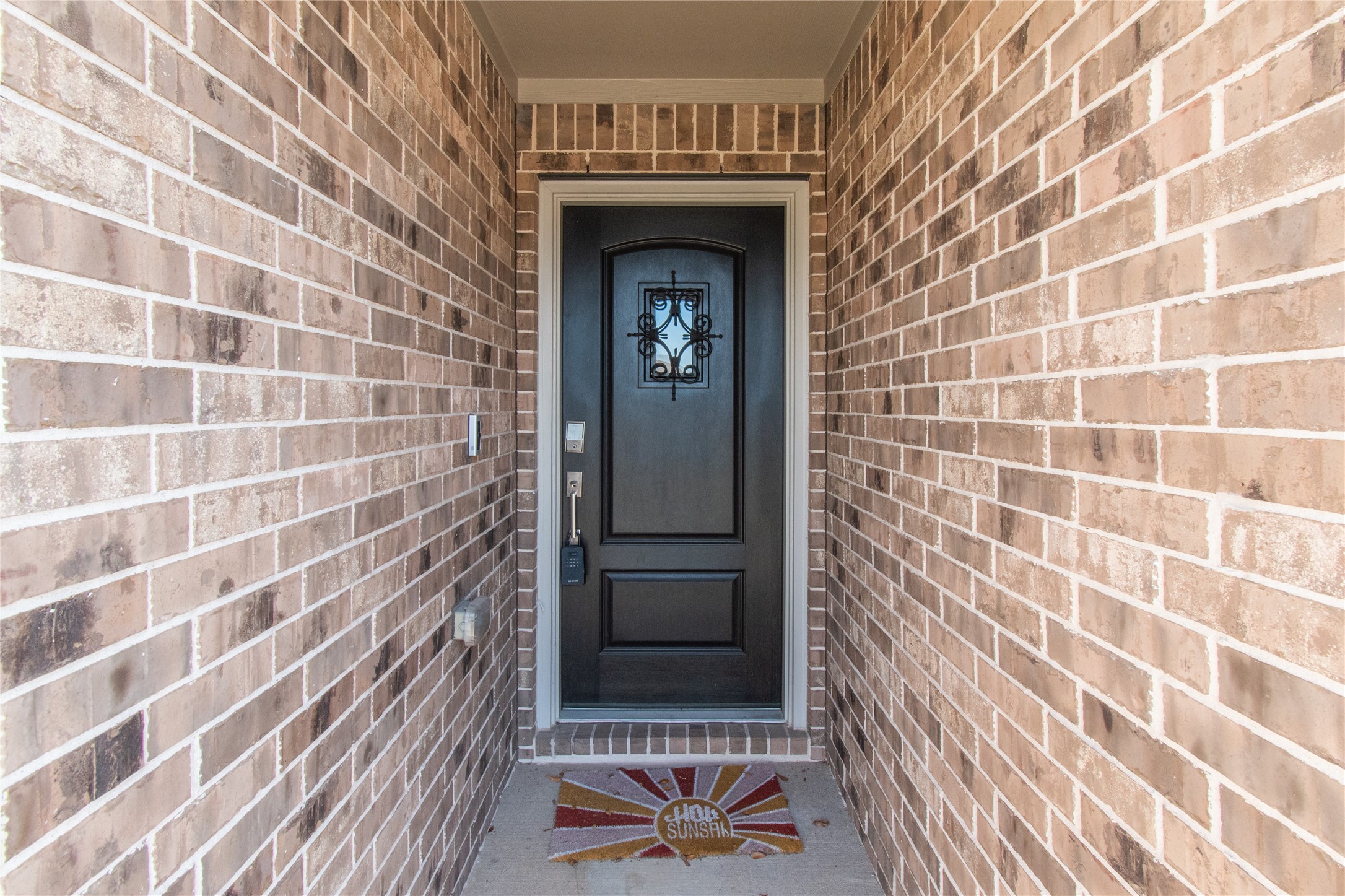 4639 Sequoia Echo Drive Spring, TX 77386 - Photo 3 of 30 a front view of a house with a door