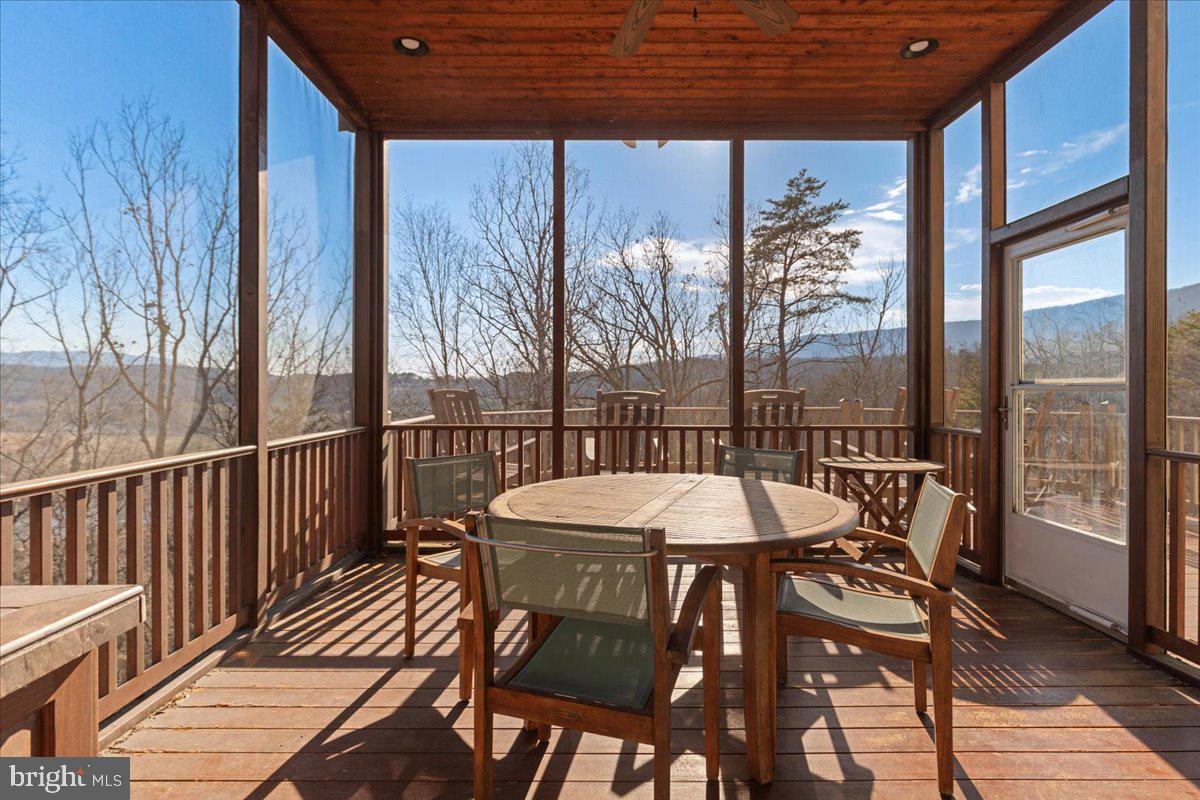 1406 Panhandle Road Bentonville, VA 22610 - Photo 46 of 118 Sun Room