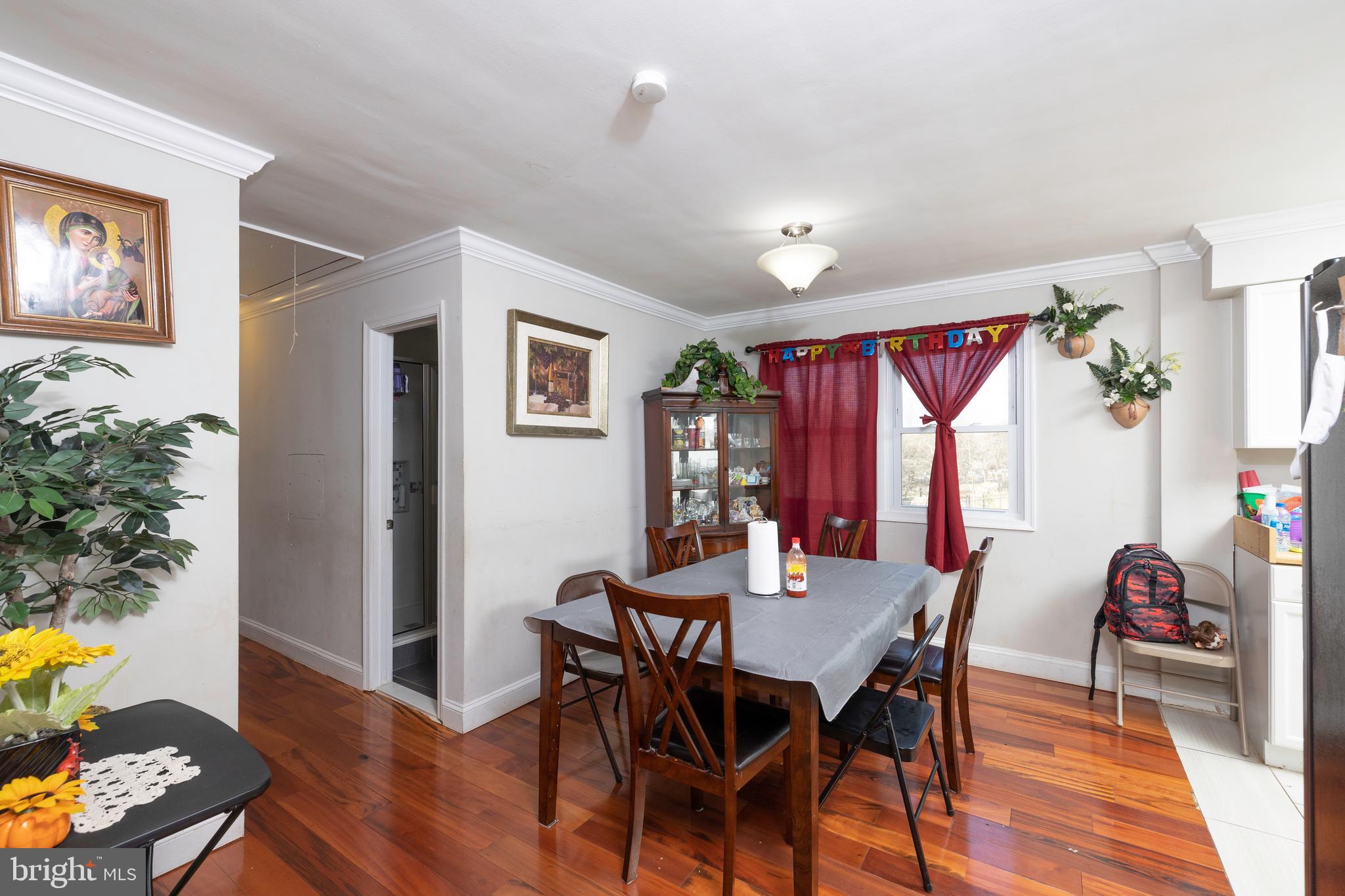 8316 Rolling Road Manassas, VA 20110 - Photo 11 of 30 Gallery Image 11