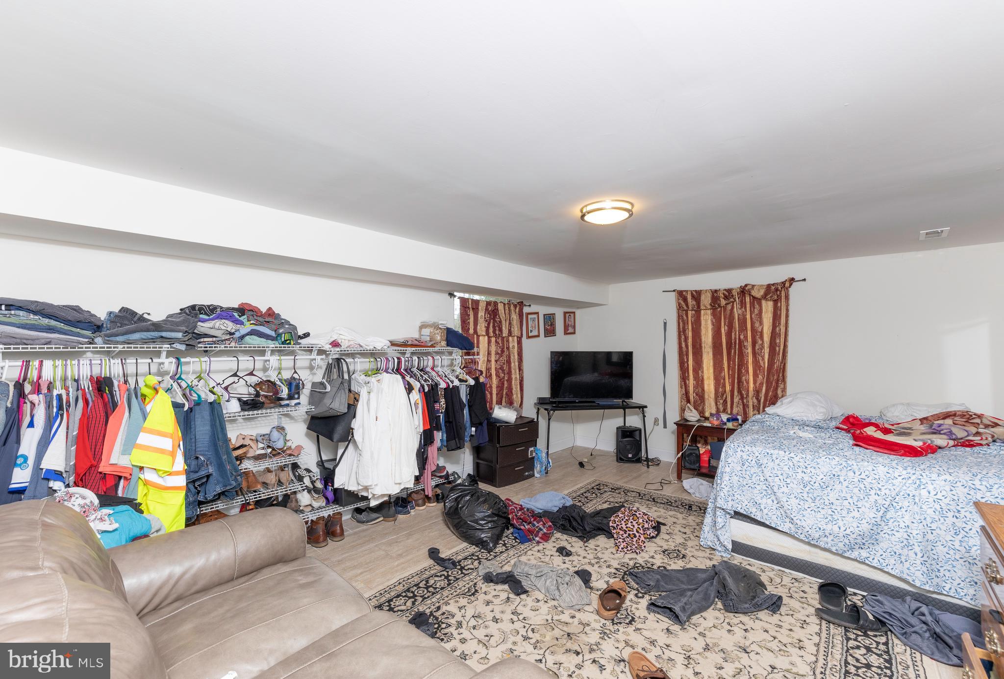 8316 Rolling Road Manassas, VA 20110 - Photo 23 of 30 Gallery Image 23