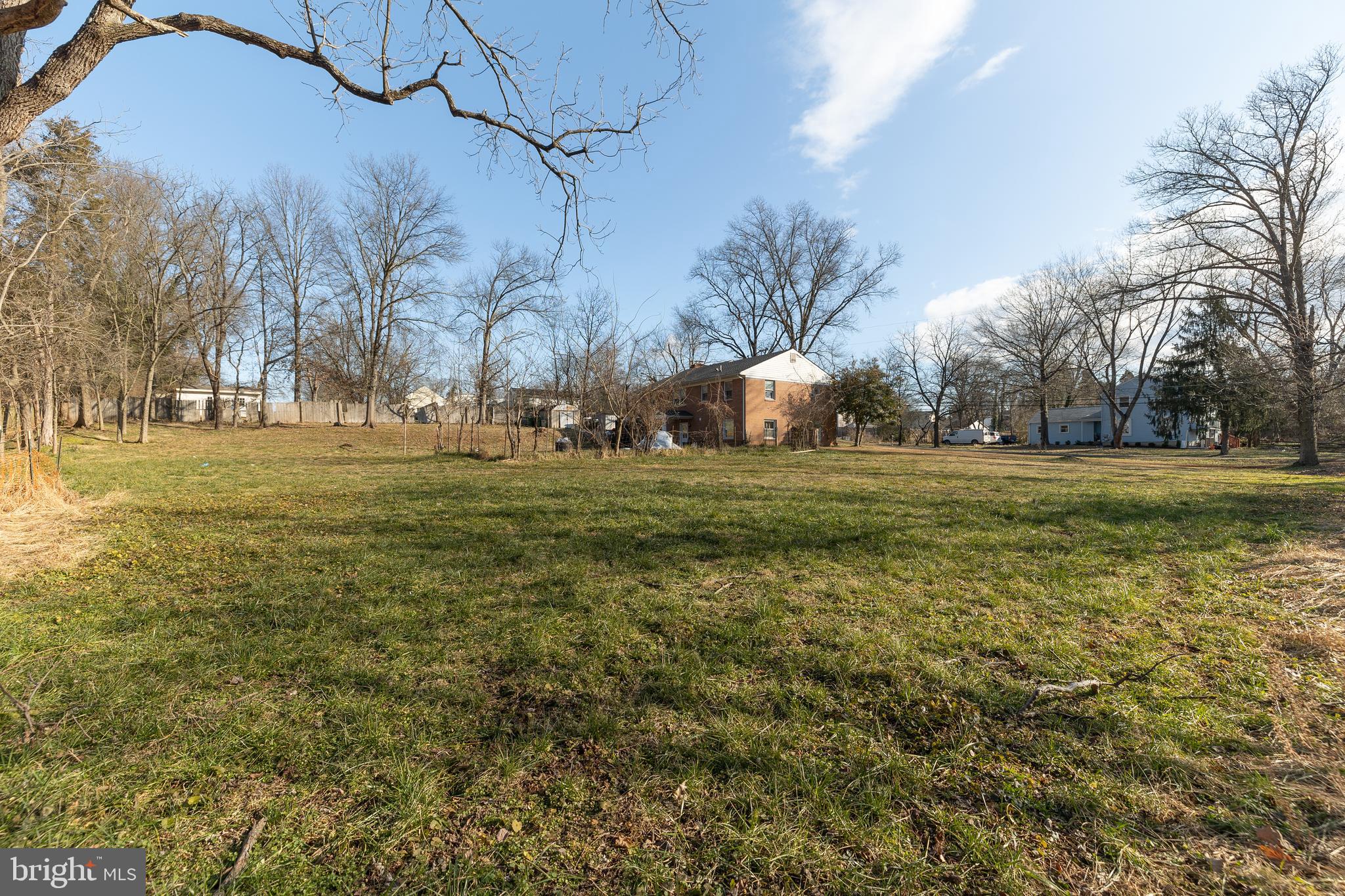8316 Rolling Road Manassas, VA 20110 - Photo 6 of 30 Gallery Image 6