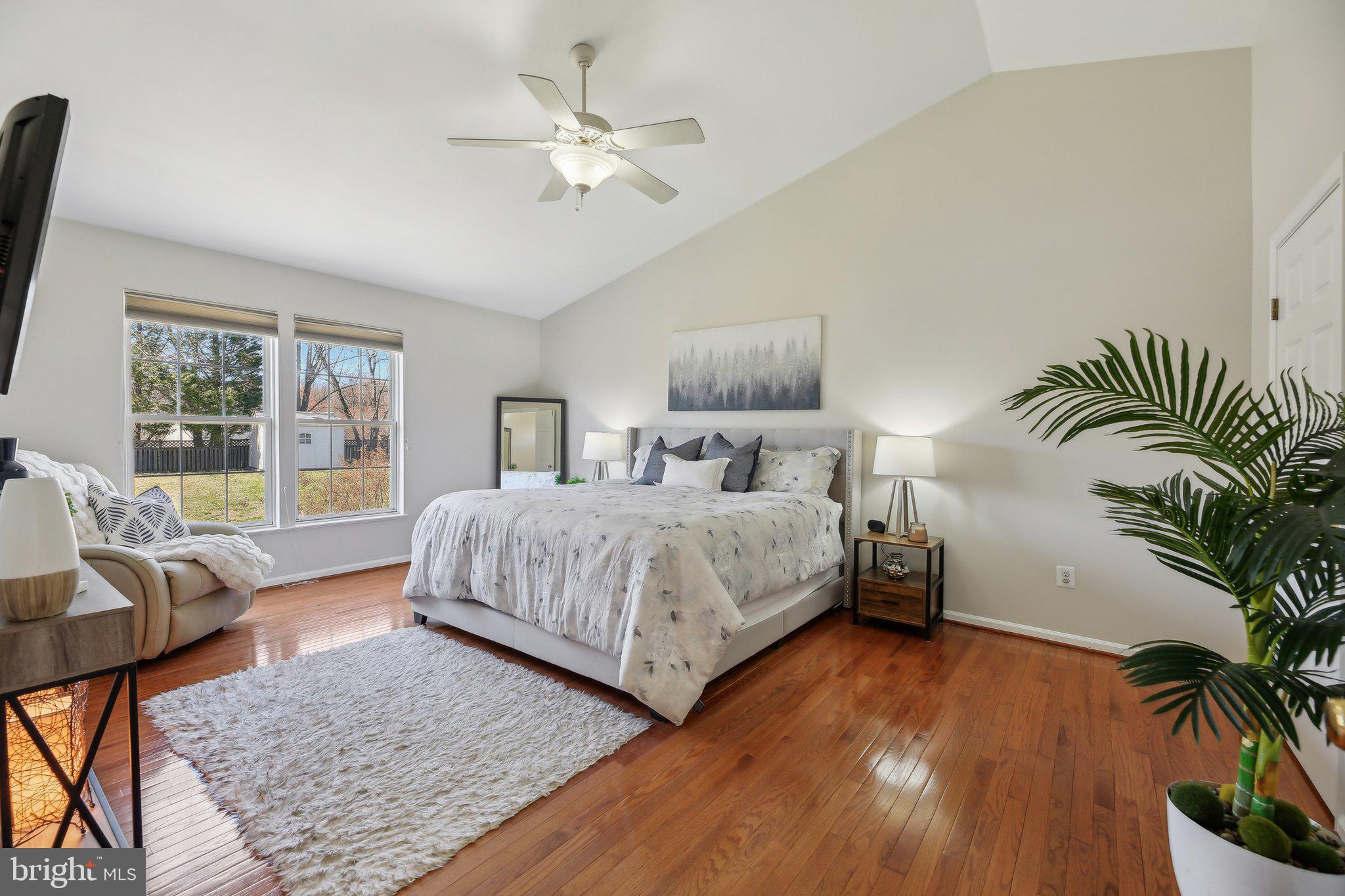 10204 Crosscut Way Damascus, MD 20872 - Photo 29 of 65 Primary suite has vaulted ceiling and ceiling fan.