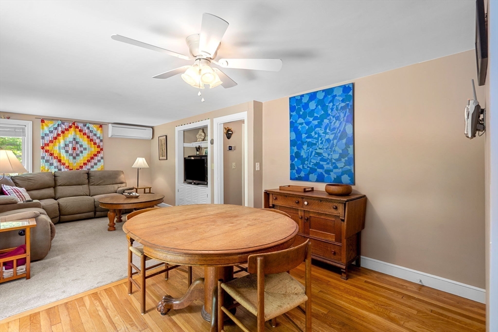55 Robert Road Marblehead, MA 01945 - Photo 12 of 35 Gallery Image 12