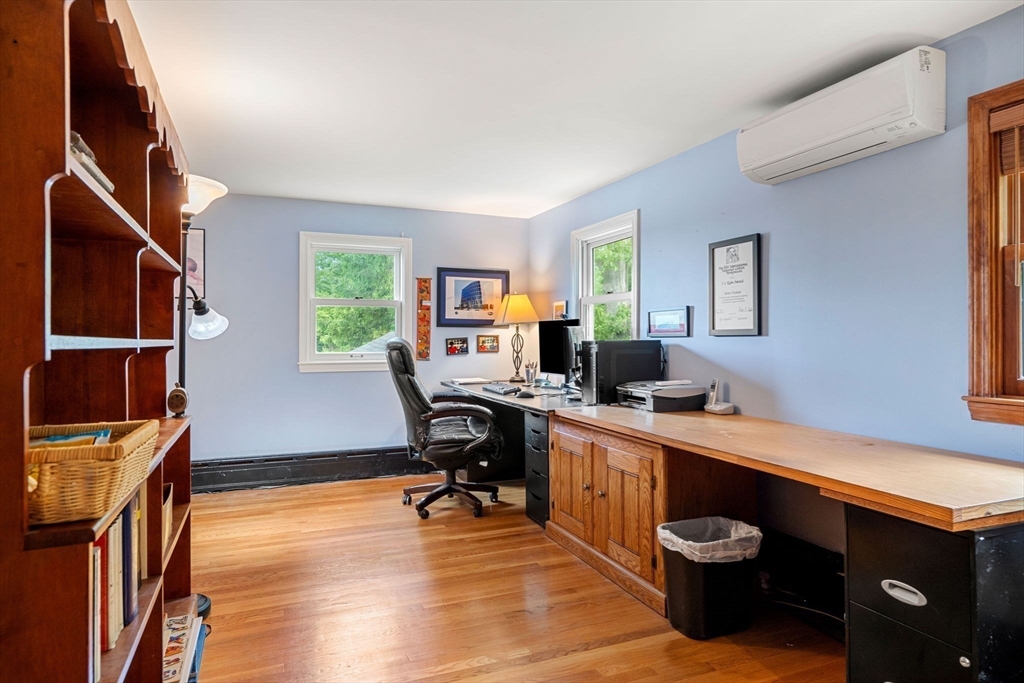 55 Robert Road Marblehead, MA 01945 - Photo 25 of 35 Gallery Image 25