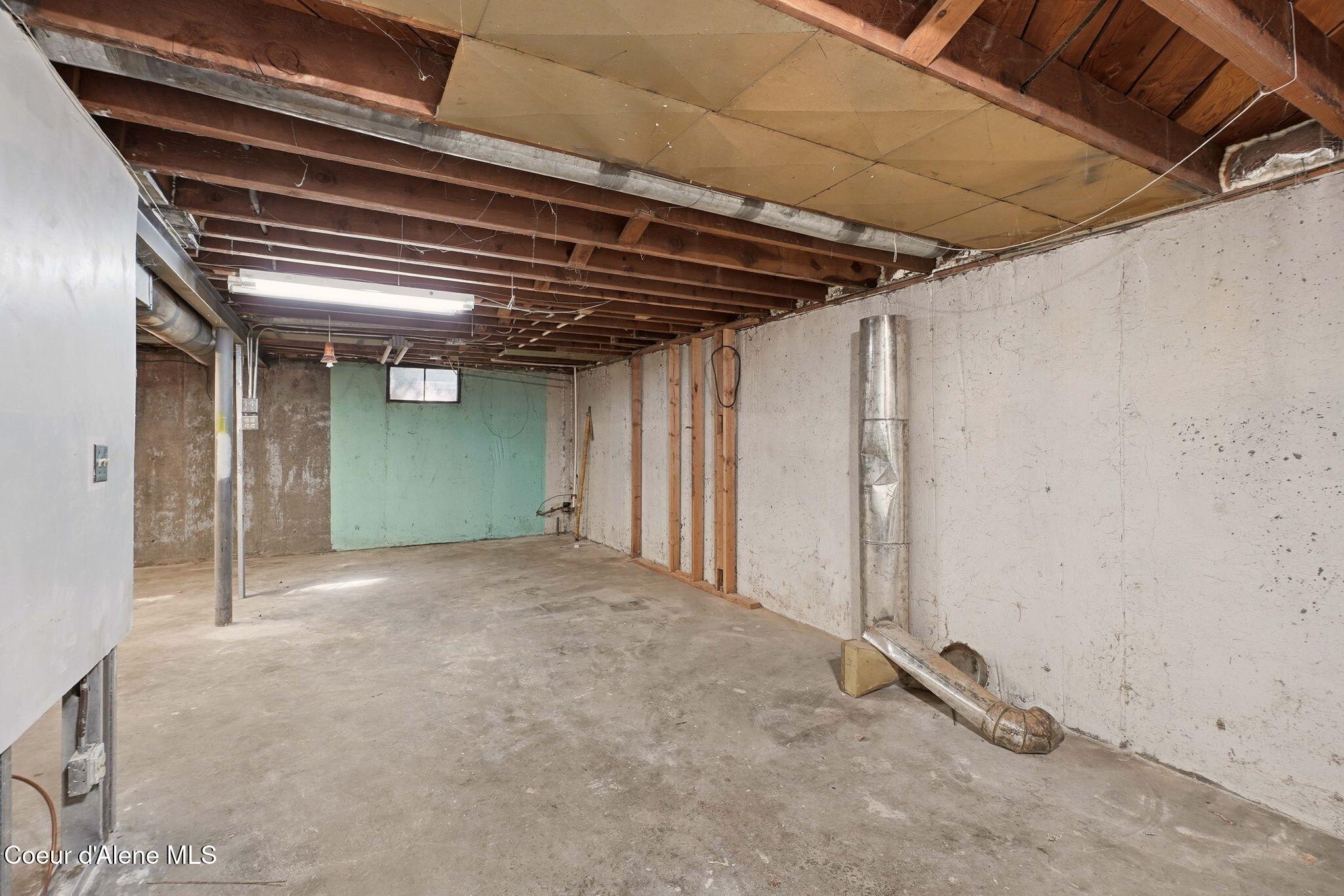 2410 West Decatur Avenue Spokane, WA 99205 - Photo 22 of 40 Inside-Media-Decatur-22