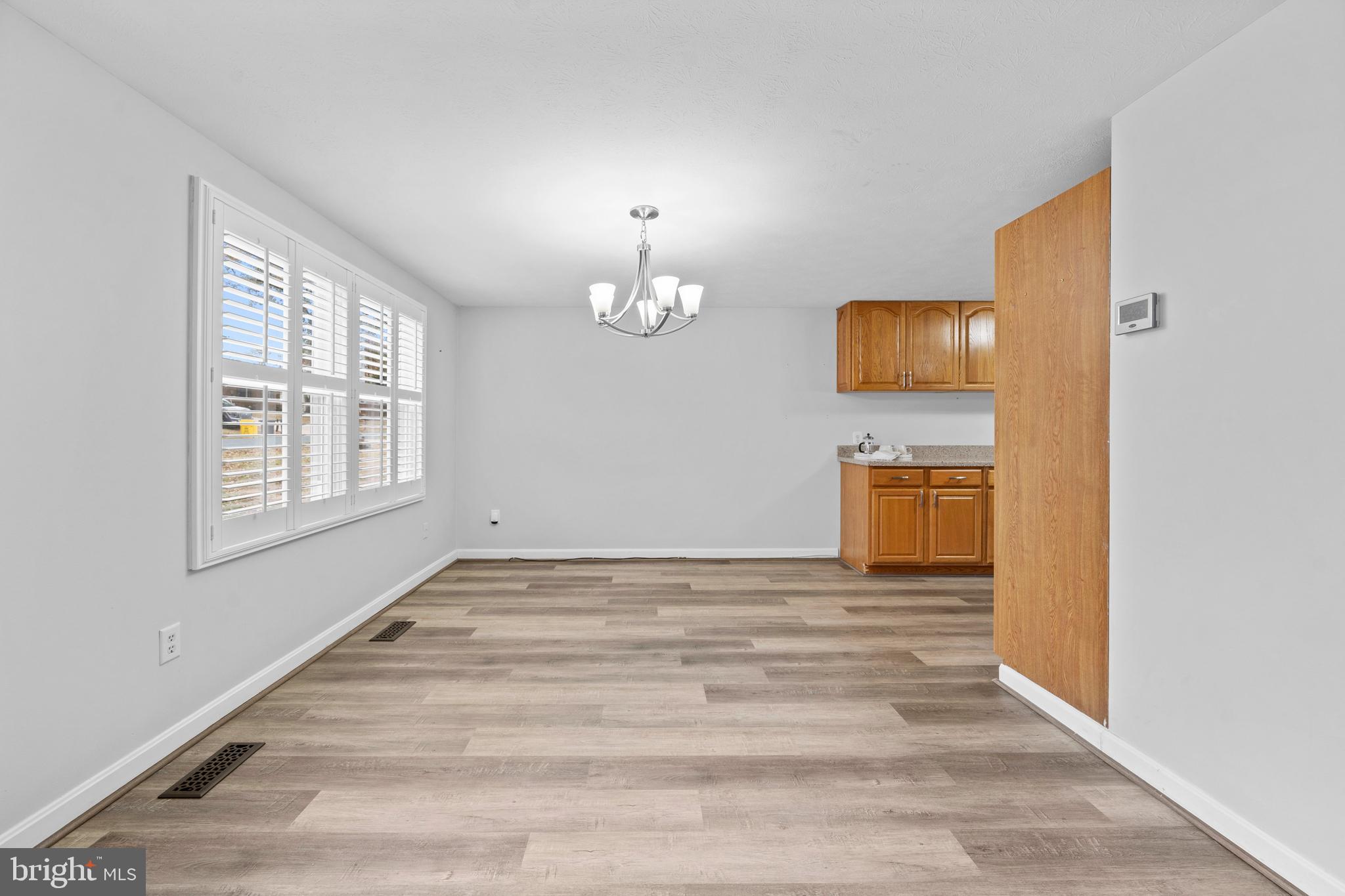 869 Evergreen Road Severn, MD 21144 - Photo 13 of 58