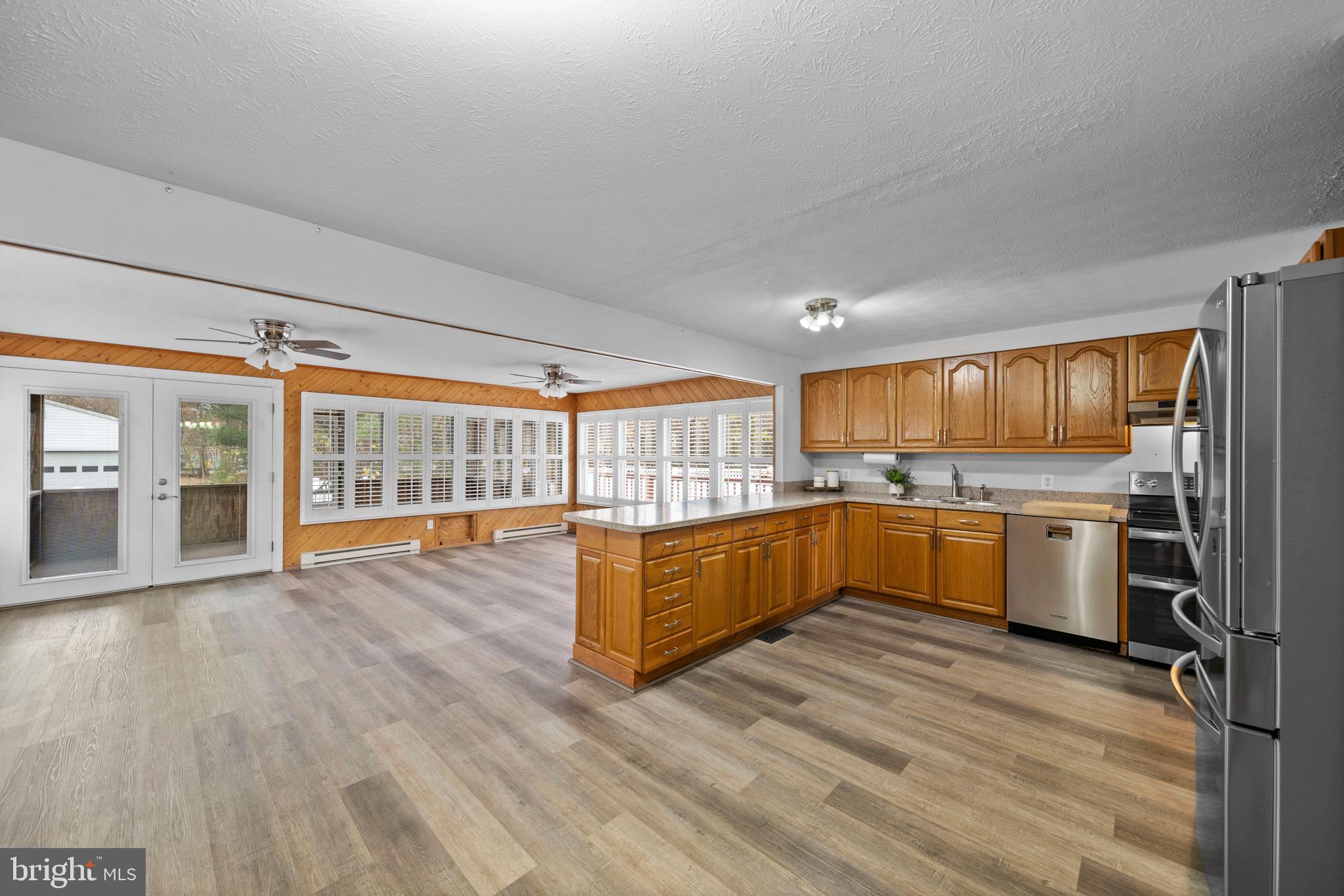869 Evergreen Road Severn, MD 21144 - Photo 16 of 58
