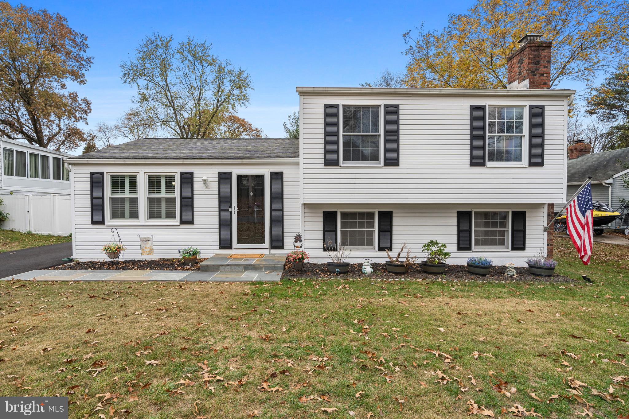 869 Evergreen Road Severn, MD 21144 - Photo 4 of 58