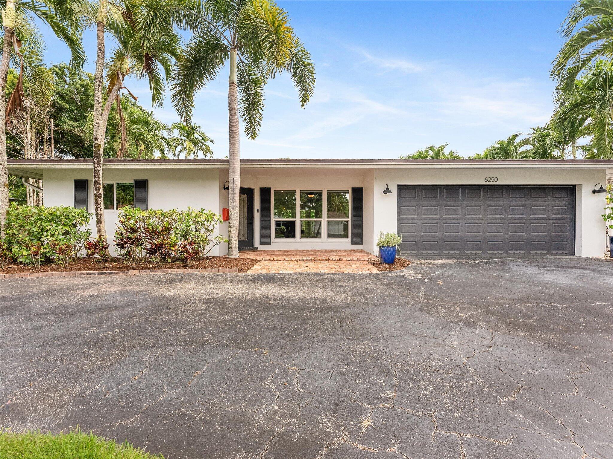 6250 Southwest 6th Street Plantation, FL 33317 - Photo 10 of 52 06-6
