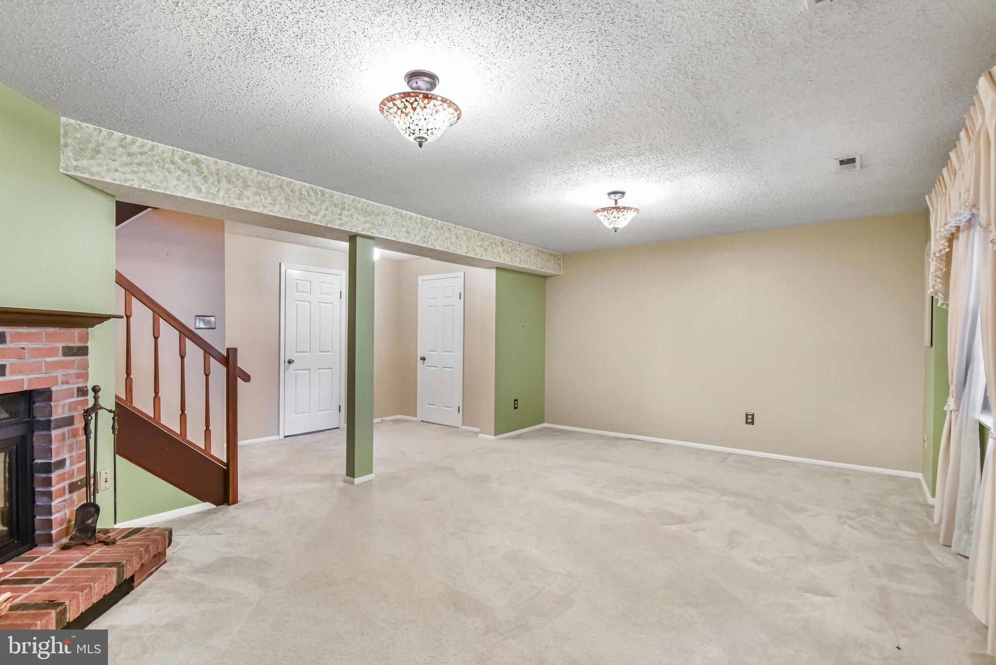 5825 High Bluff Court Burke, VA 22015 - Photo 37 of 52