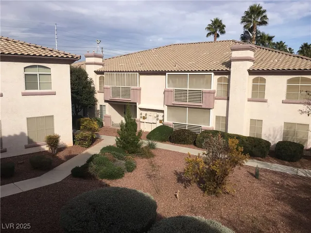 $1,295 | 4555 East Sahara Avenue, Unit 232, Las Vegas, NV 89104