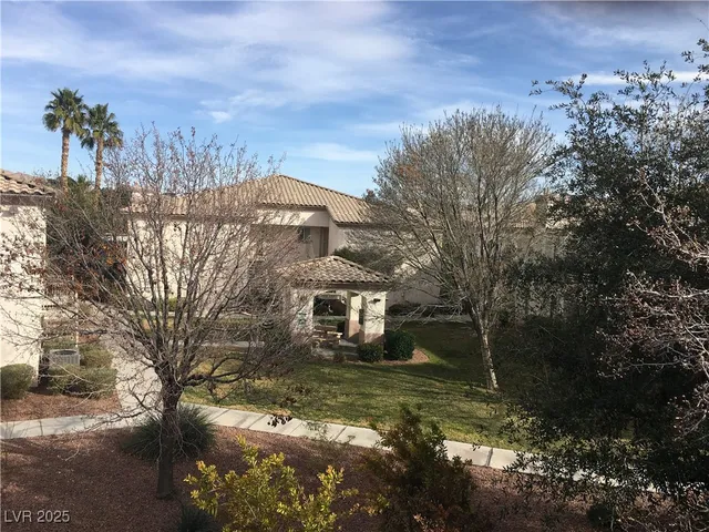 $1,295 | 4555 East Sahara Avenue, Unit 232, Las Vegas, NV 89104