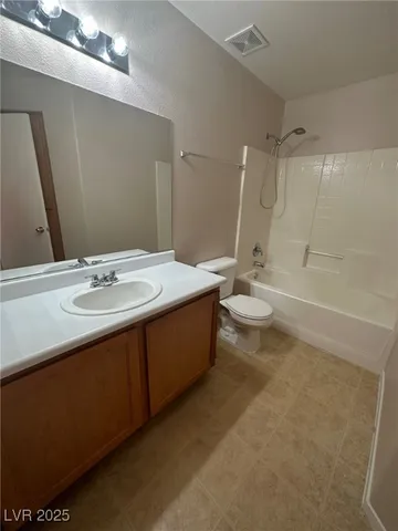$1,295 | 4555 East Sahara Avenue, Unit 232, Las Vegas, NV 89104