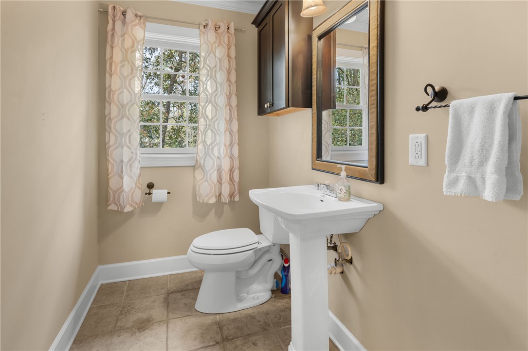 102 Cherokee Road Clemson, SC 29631 - Photo 14 of 50