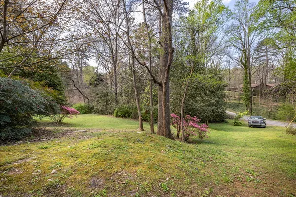 $519,900 | 102 Cherokee Road, Clemson, SC 29631