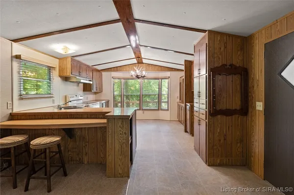 $189,000 | 2304 North Sleepy Hollow, Eckerty, IN 47116