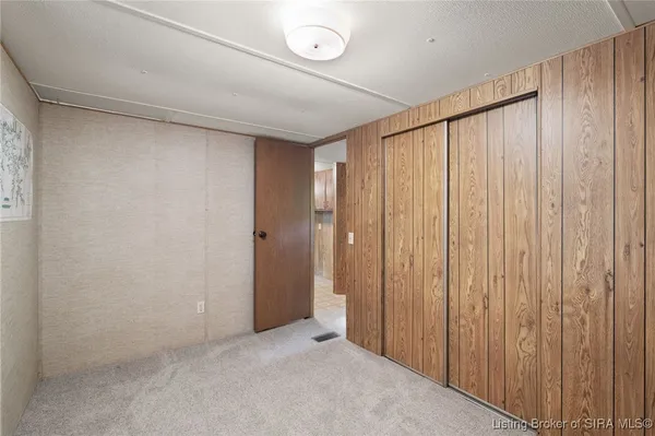 $189,000 | 2304 North Sleepy Hollow, Eckerty, IN 47116