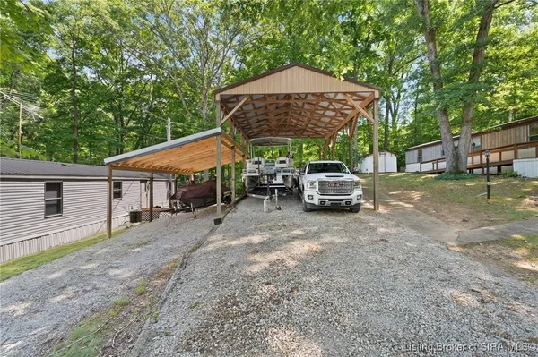 $189,000 | 2304 North Sleepy Hollow, Eckerty, IN 47116