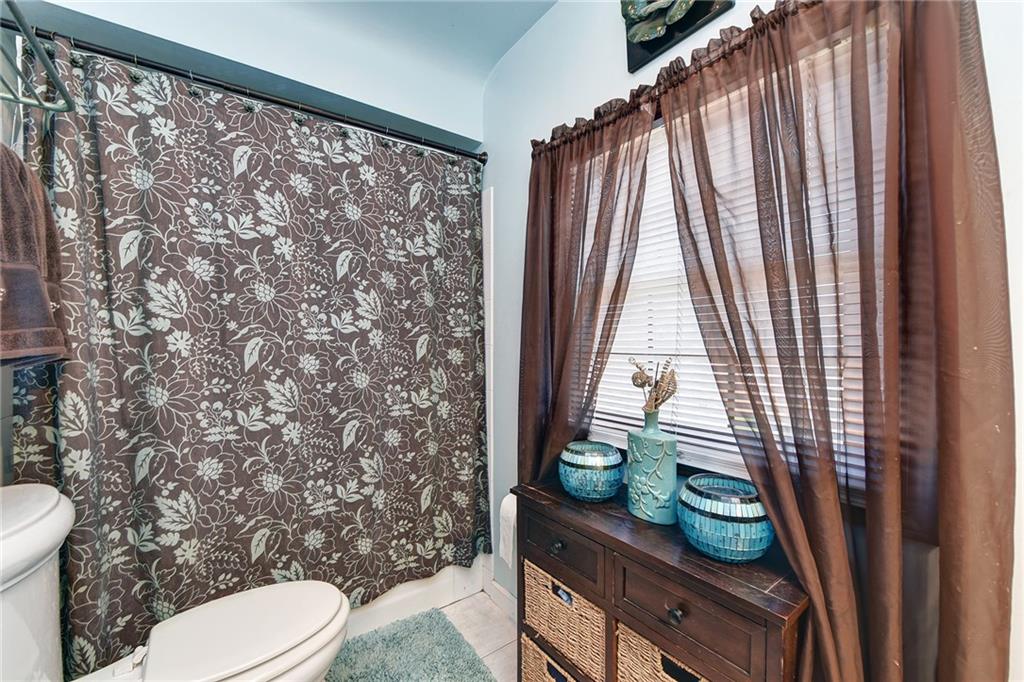 1209 Girard Road Pittsburgh, PA 15227 - Photo 18 of 25 Gallery Image 18