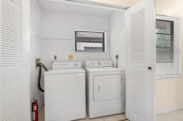 $3,900 | 21011 Windemere Lane, Boca Raton, FL 33428