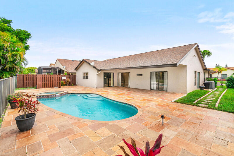 21011 Windemere Lane Boca Raton, FL 33428 - Photo 20 of 21 pic 14