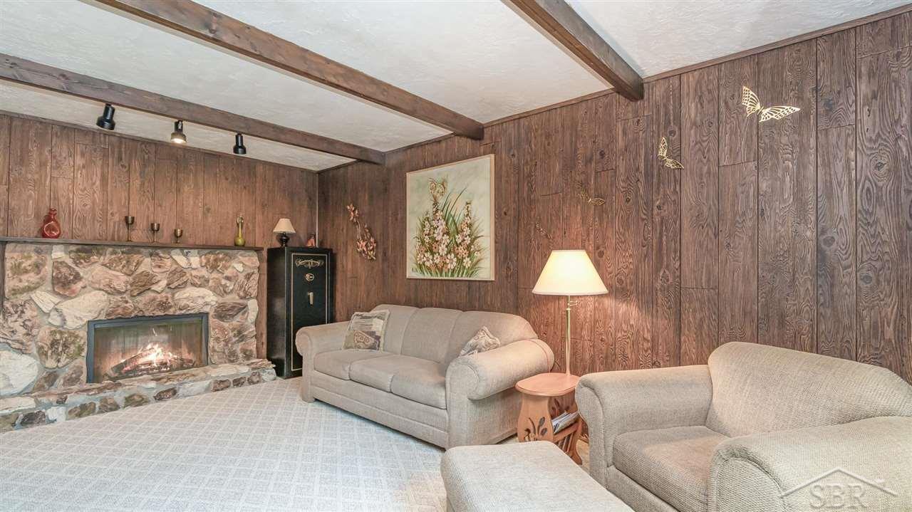 4445 Stork Road Saginaw, MI 48604 - Photo 3 of 19 50055303-2.JPG