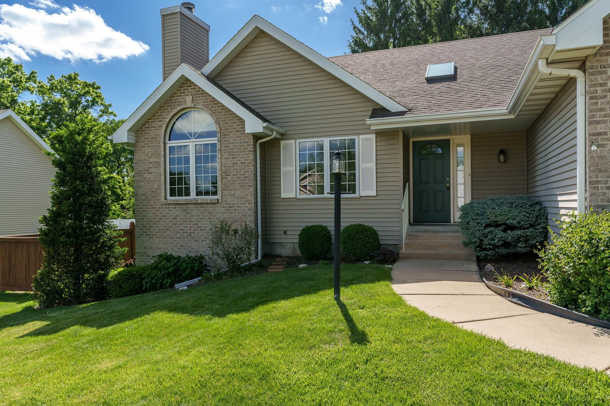 1350 Featherstone Road Rockford, IL 61107 - Photo 2 of 46 Gallery Image 2