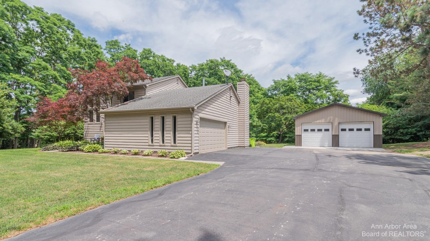 8986 Mast Road Dexter, MI 48130 - Photo 3 of 51 Photo 3