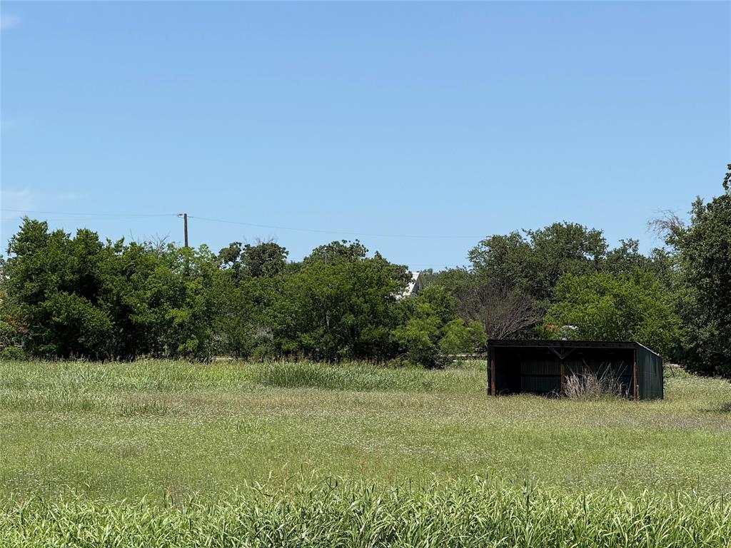 601 Chestnut Street Hico, TX 76457 - Photo 9 of 17