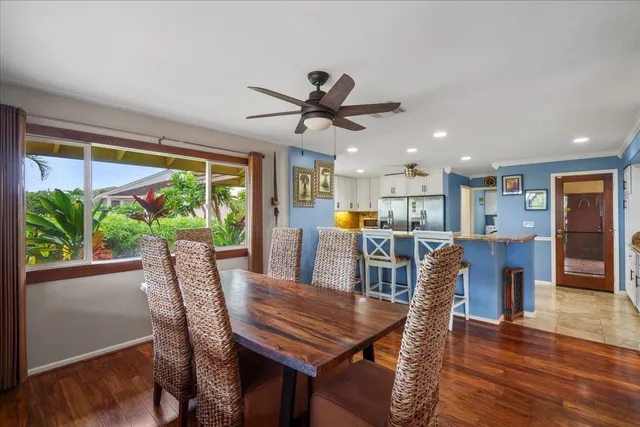 a large kitchen with lots of counter top space