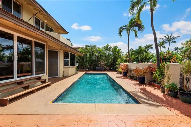 $9,000 | 56 South Iwa Place, Lahaina, HI 96761