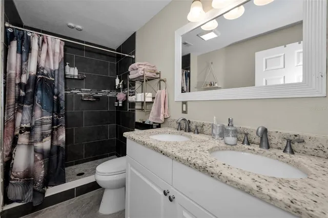 $475,000 | 5 Hayes Road, Oldsmar, FL 34677