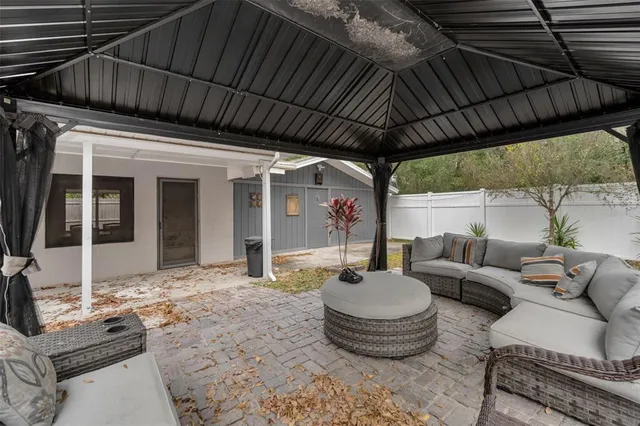 $475,000 | 5 Hayes Road, Oldsmar, FL 34677