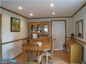 409 Norfolk Road Flourtown, PA 19031 - Photo 4 of 11 Dining Room