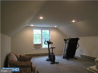 409 Norfolk Road Flourtown, PA 19031 - Photo 8 of 11 Bonus Room