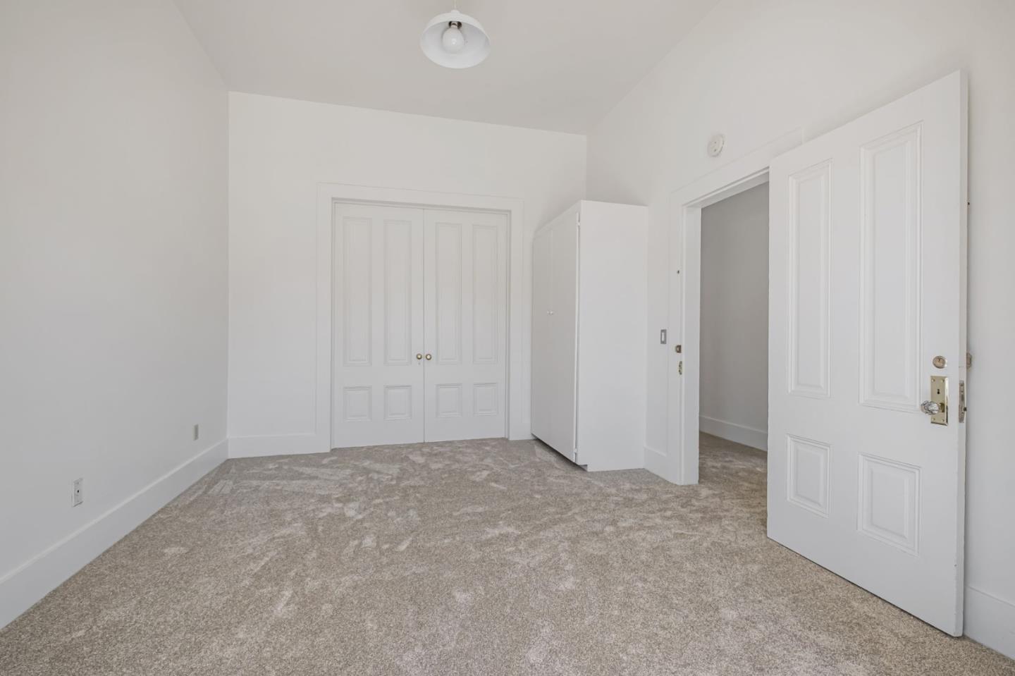 120 Maple Street Santa Cruz, CA 95060 - Photo 13 of 29 a view of room