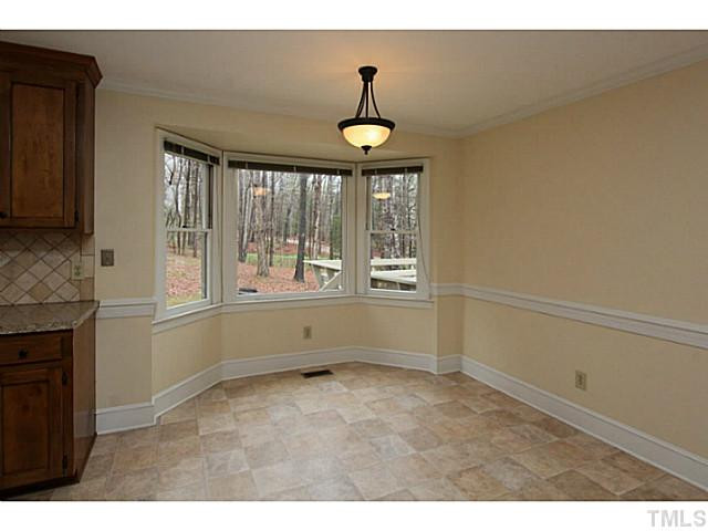 2700 Mattlyn Court Raleigh, NC 27613 - Photo 10 of 25 Breakfast Area